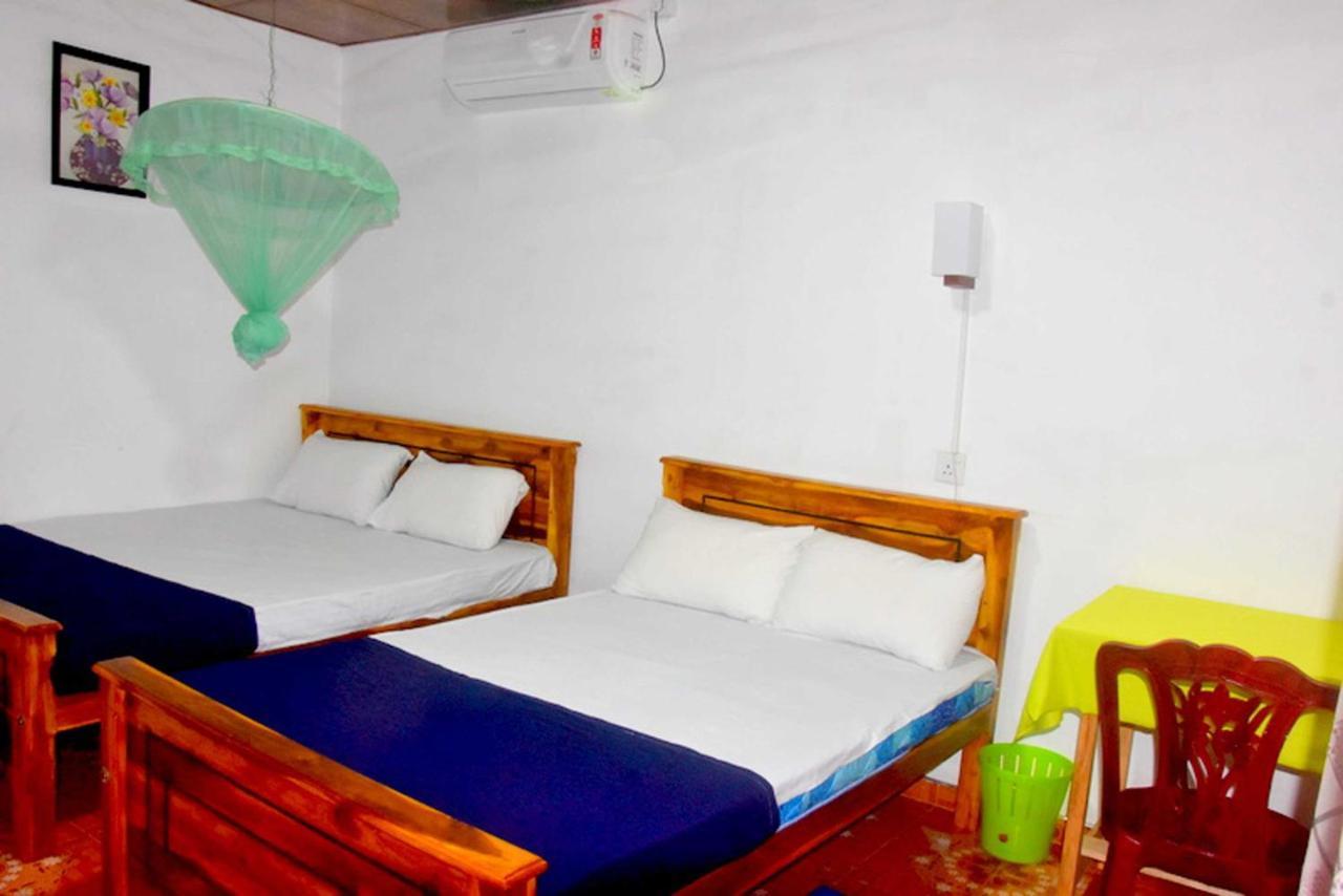 Wilpattu Lakwin Guest Hotel Pahala Maragahawewa Exterior photo